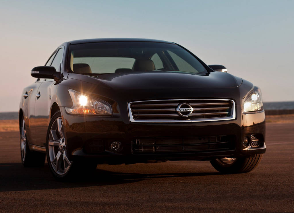 Nissan Maxima Car HQ Wallpapers 2012