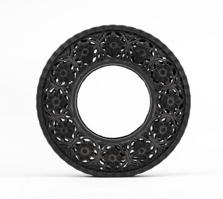 Amazing Hand Carved Tires Design