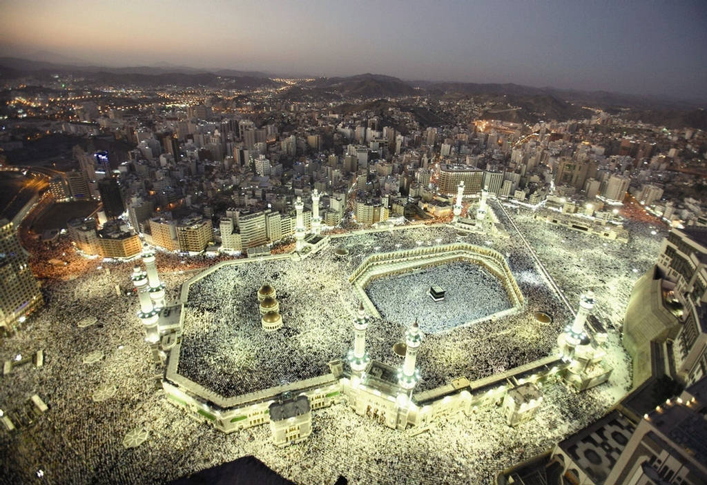 Makkah Aerial View  Glowing Images