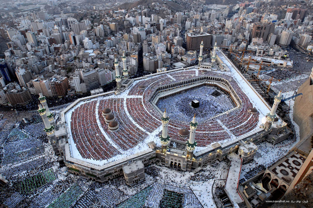 Makkah Aerial View  Glowing Images