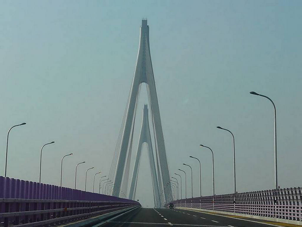 Danyang Kunshan Grand Bridge - World's Longest Bridge - XciteFun.net