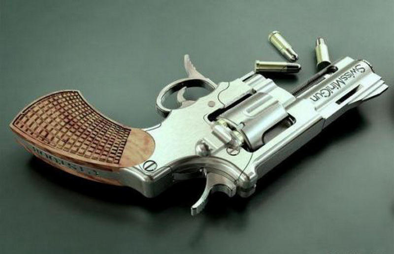 Swiss Mini Revolver