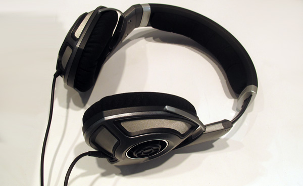 Sennheiser HD 700 HandFree Review