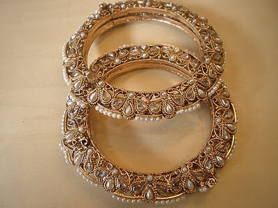 Gold Bangles For Brides