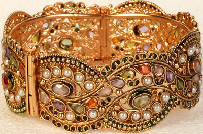 Gold Bangles For Brides