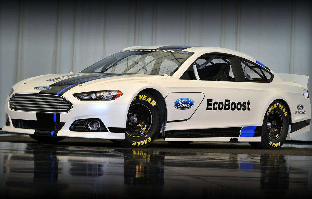 Ford Fusion NASCAR 2013  Racing Car Wallpapers