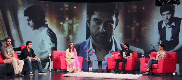 Farhan Akhtar with Daughters and Wife