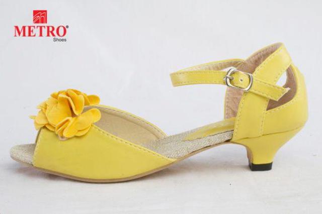 Metro Shoes Formal Footwear Collection 2012