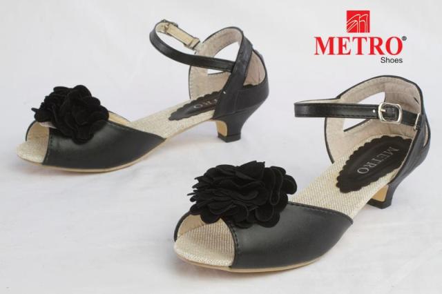 Metro Shoes Formal Footwear Collection 2012
