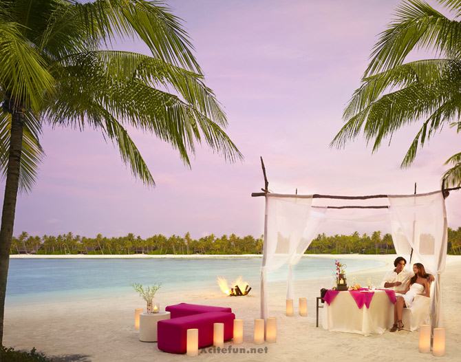 Luxuries Reethi Rah Hotel Maldives Islands