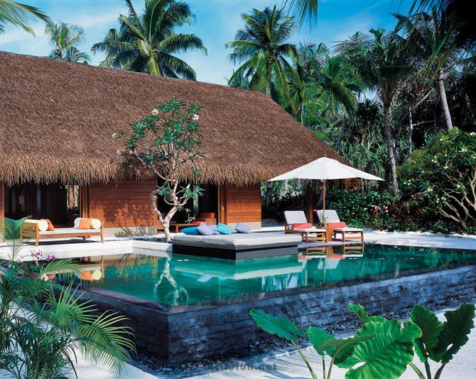 Luxuries Reethi Rah Hotel Maldives Islands