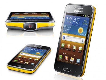 Samsung I8530 Galaxy Beam SmartPhone Review - XciteFun.net