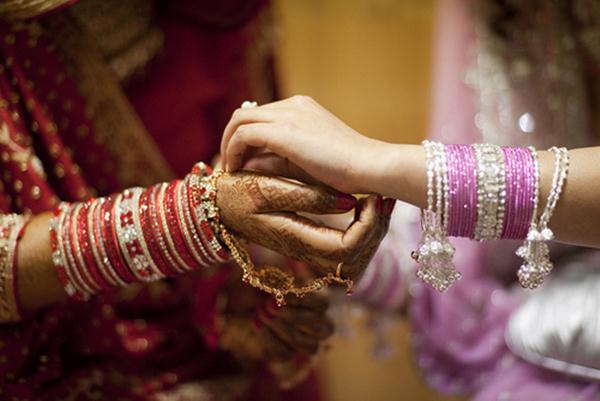 Bridal Mehndi Hands And Bangles Photography Bridal Mehndi Hands And Bangles Photography