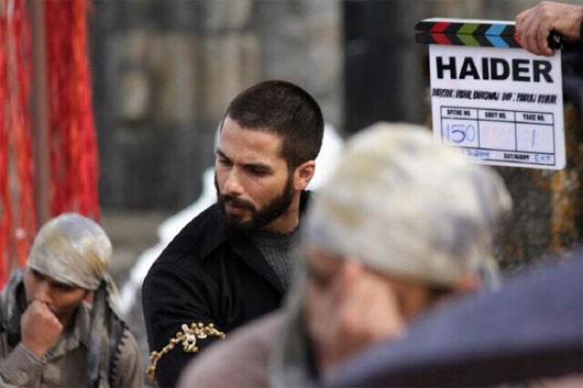 Shahid Kapoor as Haider First Look Shahid Kapoor as Haider First Look