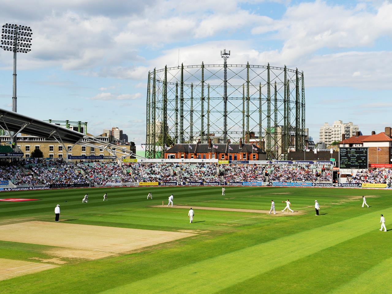 famous-cricket-stadium-in-world-travel-guide-virtual-university-of