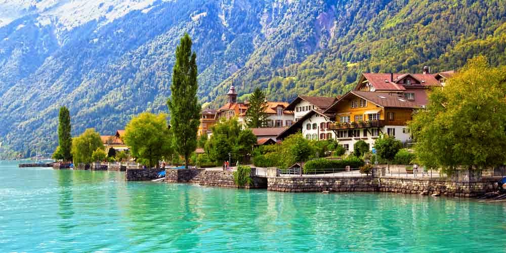 Travel Guide To Lake Brienz Switzerland - XciteFun.net