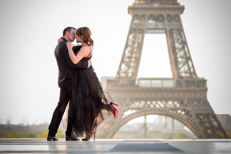 that-s-why-paris-is-a-romantic-place-xcitefun