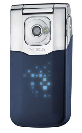 Nokia 7510 Supernova Flip Mobile Phone - Four Color 180 EURO - XciteFun.net