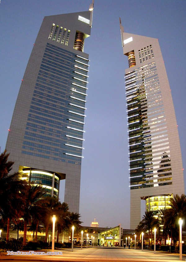 Top 10 tallest buildings in Dubai - XciteFun.net