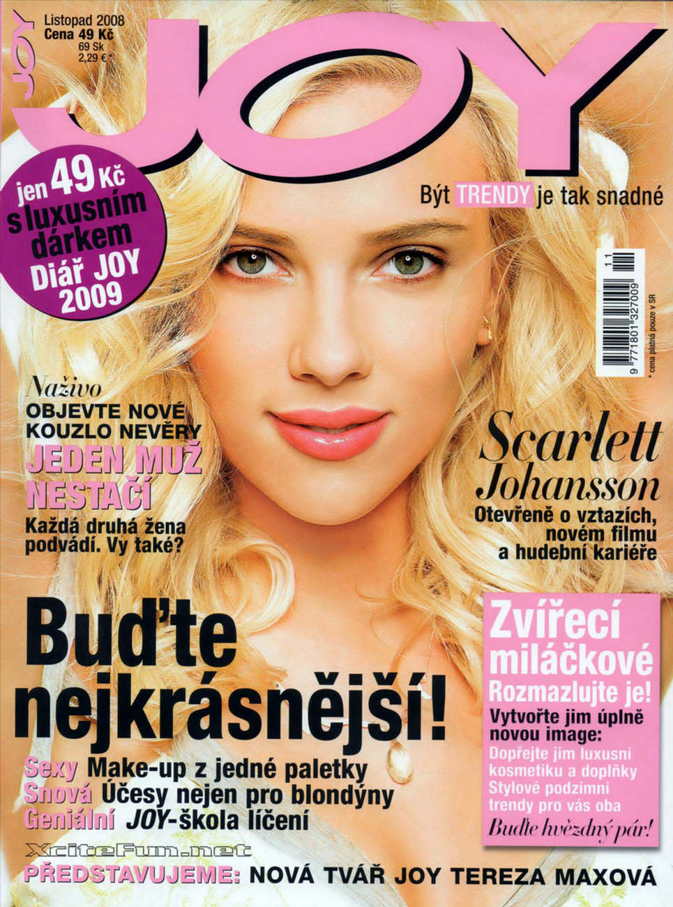 Scarlett Johansson's Allure Shots From Czech Joy Magazine - XciteFun.net