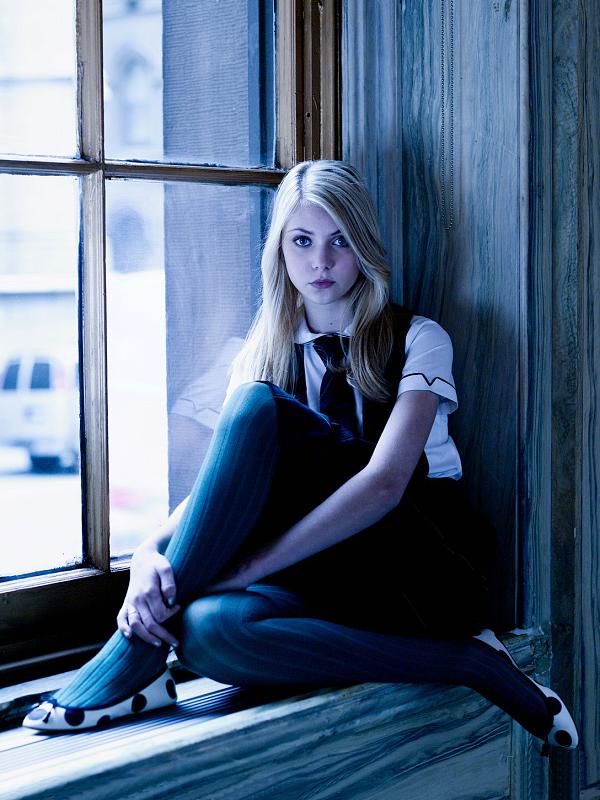 TAYLOR MOMSEN IN SCHOOL DRESS - XciteFun.net