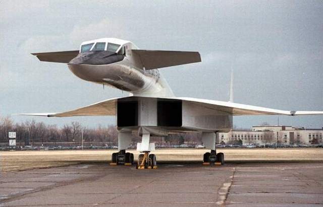 Strange Flying Machines........ - XciteFun.net