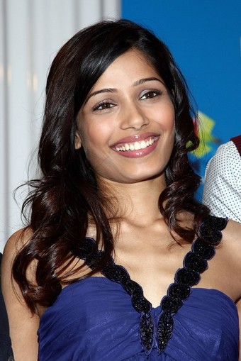 Freida Pinto: Slumdog Girl - Biography n Photo Gallery - XciteFun.net