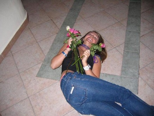 Drunken Girls Wild And Freaky Funny Pictures