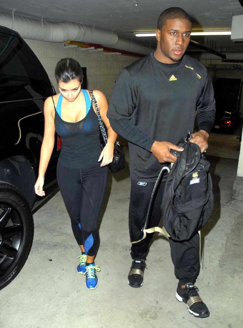 Kim Kardashian Showing Her Assets Vid (BF) Reggie - XciteFun.net