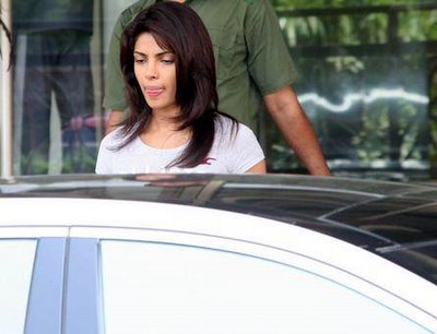 Priyanka Chopra Discharged.............!!!!!!!! - XciteFun.net