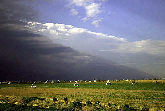 Clouds before Thunderstorm...... P-I - XciteFun.net