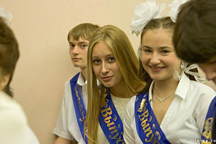 Russian School Graduation 2009 (Part-4) - XciteFun.net