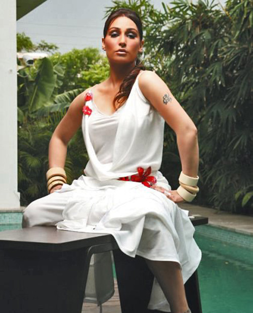 Reema Khan - Pakistan's Aishwarya Rai ! - XciteFun.net