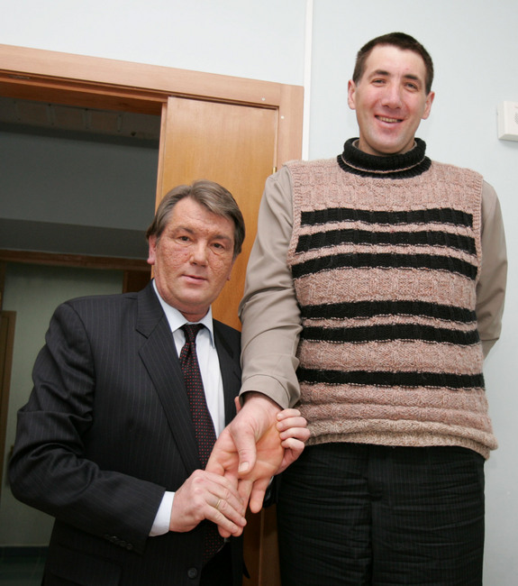 World’s Tallest Man Now from Ukraine - XciteFun.net