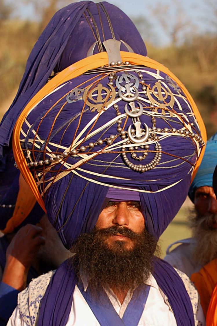 Very Very Big turbans!!! - XciteFun.net
