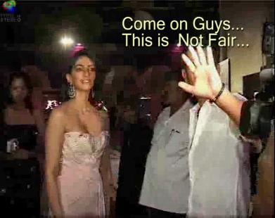 Sonam Kapoor's Love Affair caught on Camera! - XciteFun.net