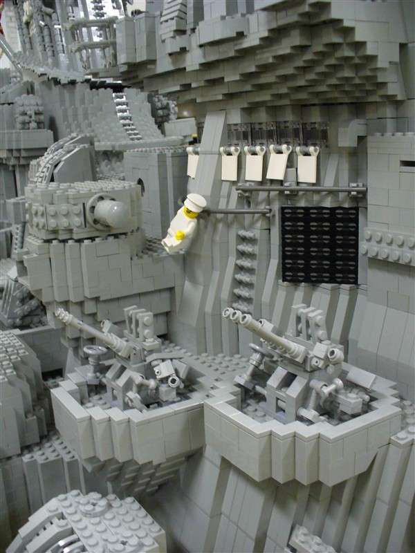 Lego Yamato Battleship - XciteFun.net