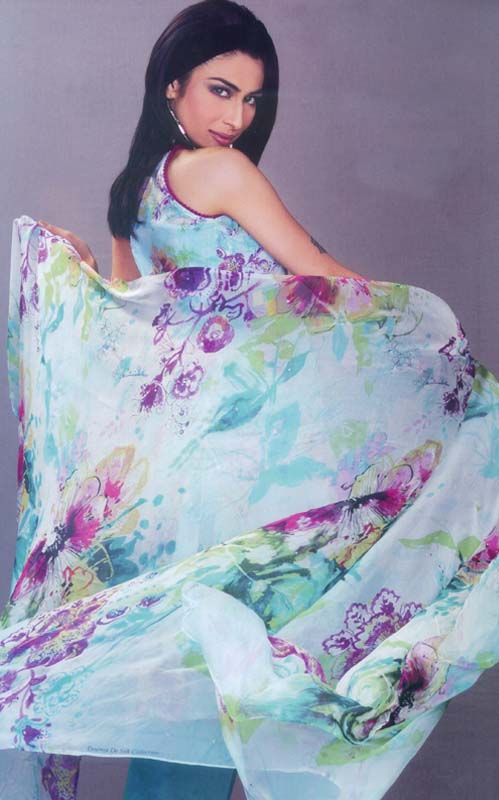 lawn shalwar kameez