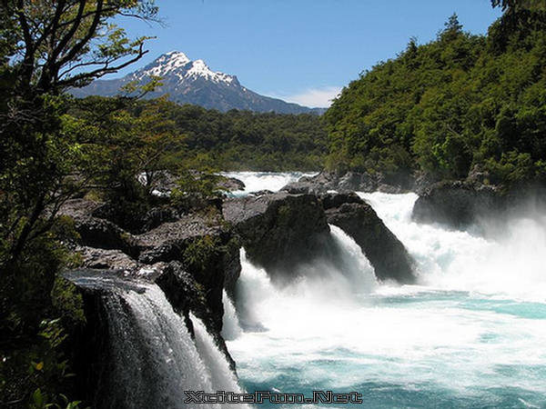 Petrohue Falls Smoking Place - National Park Chile 