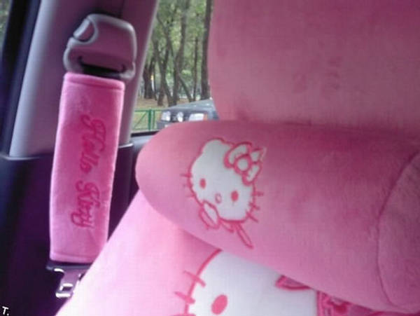 Hello Kitty Car: The Girly Pink Ride - Suzuki - XciteFun.net