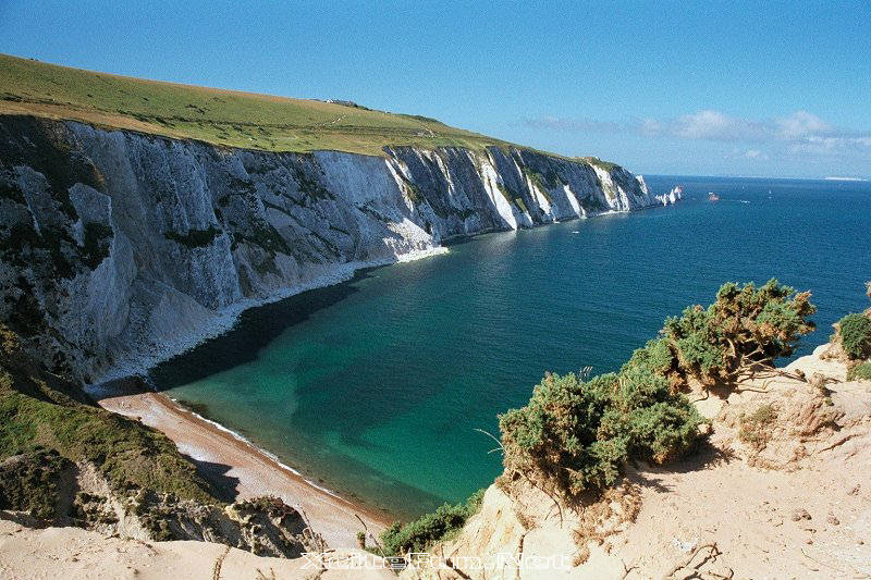 Alum Bay Isle of Wight - Multi-Colored Sand - XciteFun.net