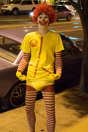 Terrifying Pictures of Ronald McDonald Ever - XciteFun.net