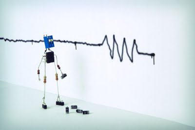 142324,xcitefun-brilliant-creations-with-radio-component.jpg