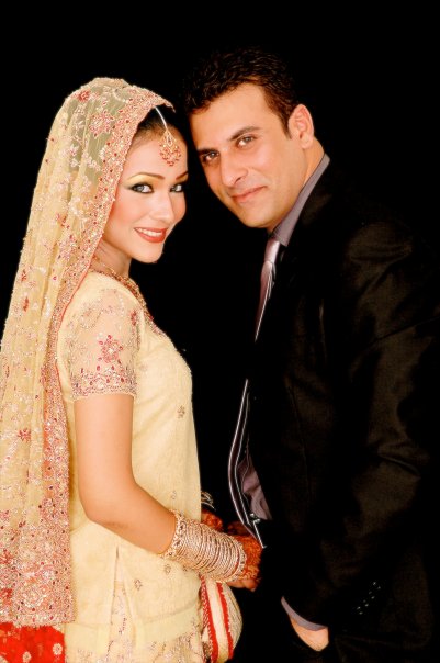 She is a famous model and actress .Shamoon abbas Got Married to umaima abba...