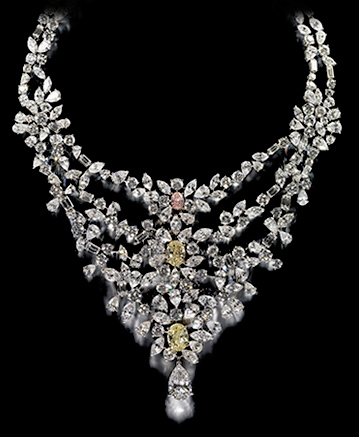 Bride & Grooms: Diamond Jewelry