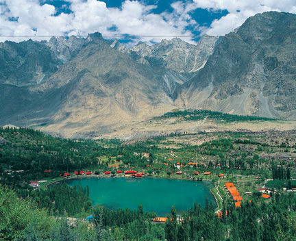 Skardu one of the districts making up Pakistan's Gilgit-Balt - XciteFun.net