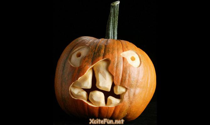 Angry Pumpkin - Trick or Treat - XciteFun.net