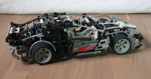 Lego Supercar 2010 Gets 5 Gears and Gull-Wing Doors - XciteFun.net