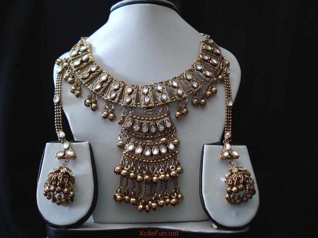 Bridal Wear Indian Heavy Jewelry in Multi Color - XciteFun.net
