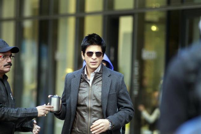 Shahrukh Khan: Don 2 – The Chase Continues - XciteFun.net